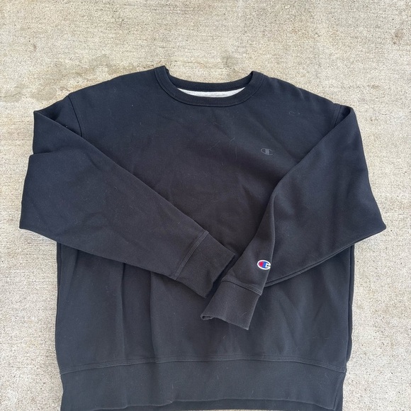 Champion Men's Classic Black Crewneck Sweater - Picture 1 of 4